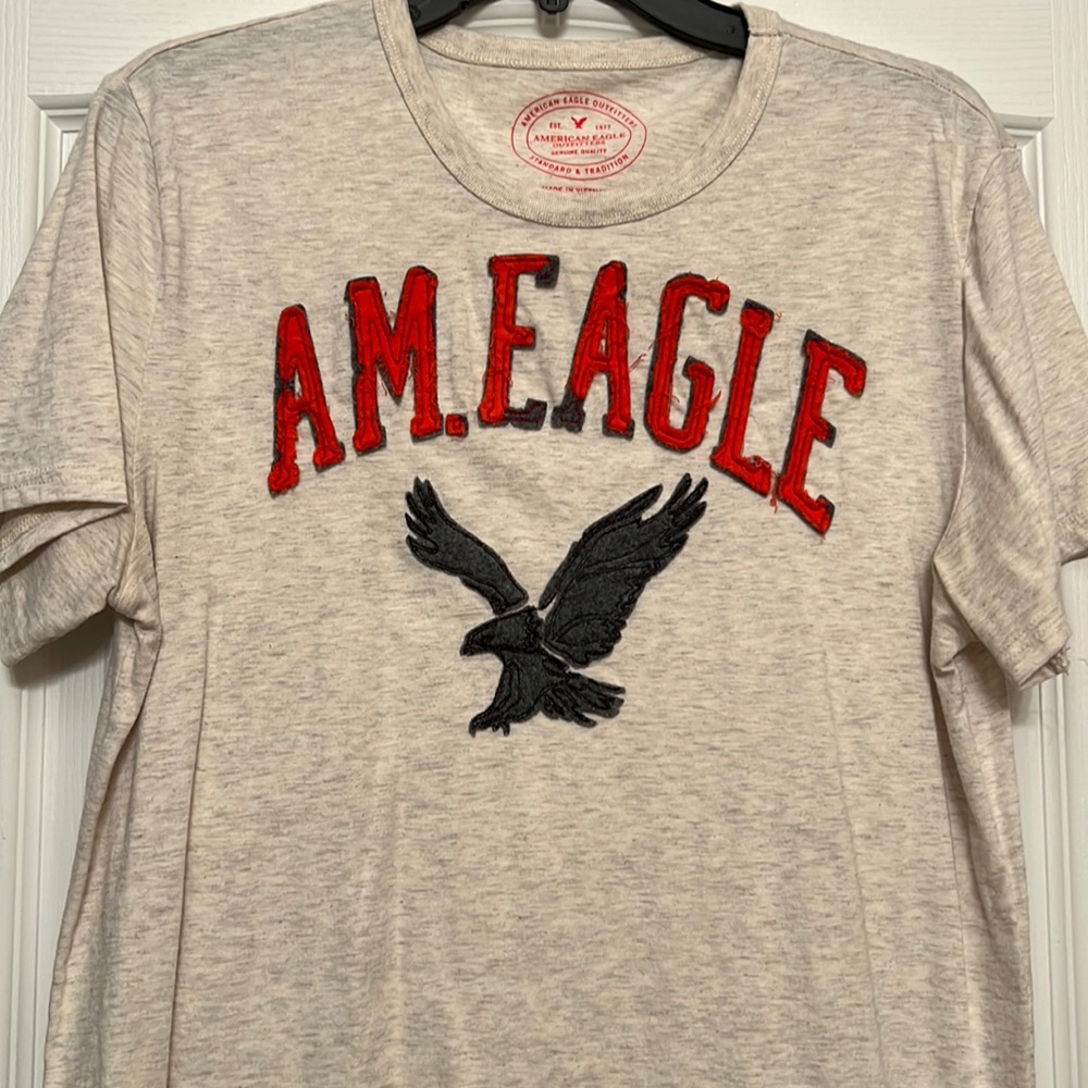 American Eagle 🦅 athletic tshirt